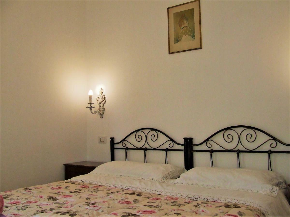 Casa Cipriani Bed & Breakfast Potenza Picena Exterior photo
